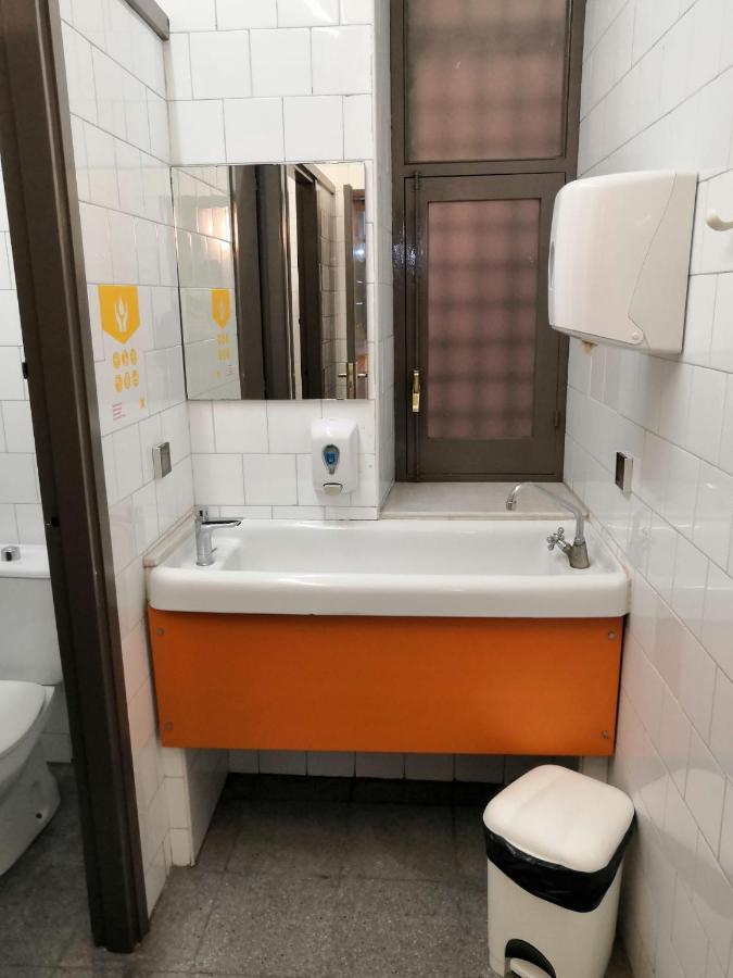 Alberg Girona Xanascat Экстерьер фото